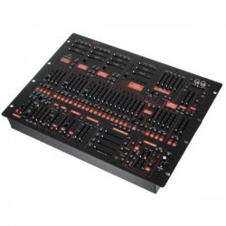 Behringer 2600