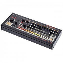 Roland TR-08